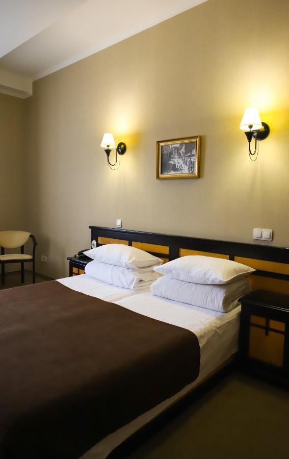 צ'רנוביץ Georg Palace Hotel מראה חיצוני תמונה