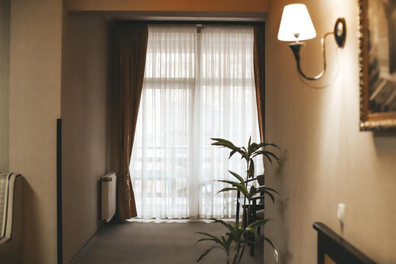 צ'רנוביץ Georg Palace Hotel מראה חיצוני תמונה