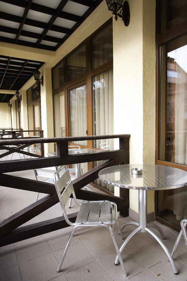 צ'רנוביץ Georg Palace Hotel מראה חיצוני תמונה